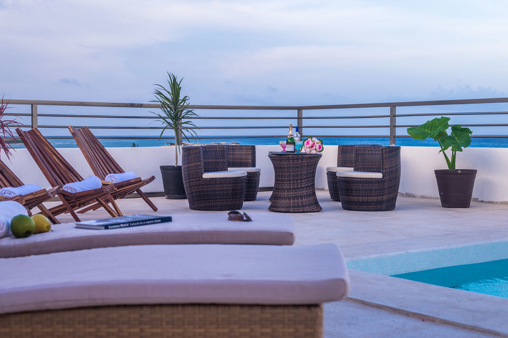 La Playa Condo ปลายาเดลการ์เมน ภายนอก รูปภาพ