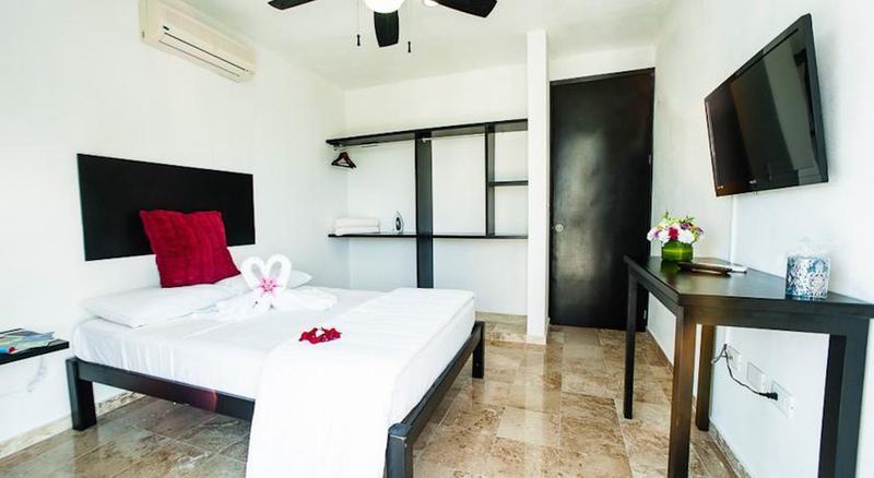 La Playa Condo ปลายาเดลการ์เมน ภายนอก รูปภาพ