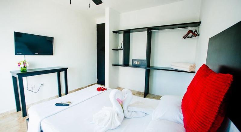 La Playa Condo ปลายาเดลการ์เมน ภายนอก รูปภาพ